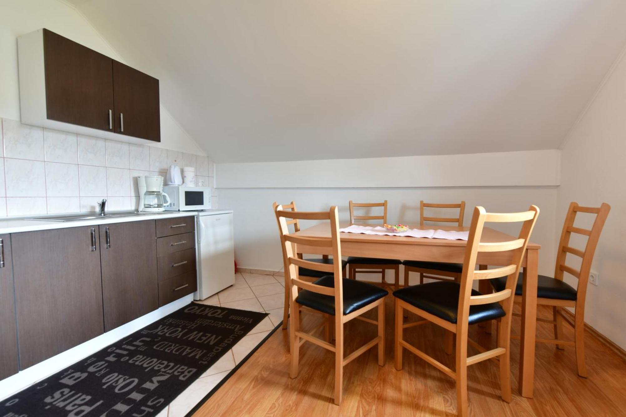 Apartment Ivano Rakovica Zewnętrze zdjęcie