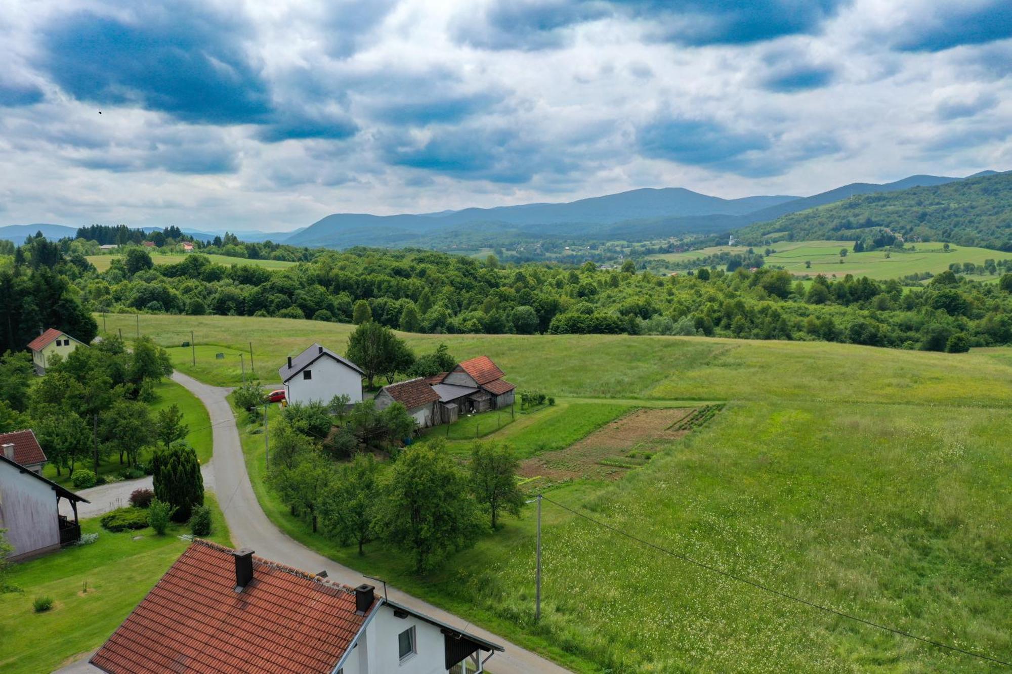 Apartment Ivano Rakovica Zewnętrze zdjęcie